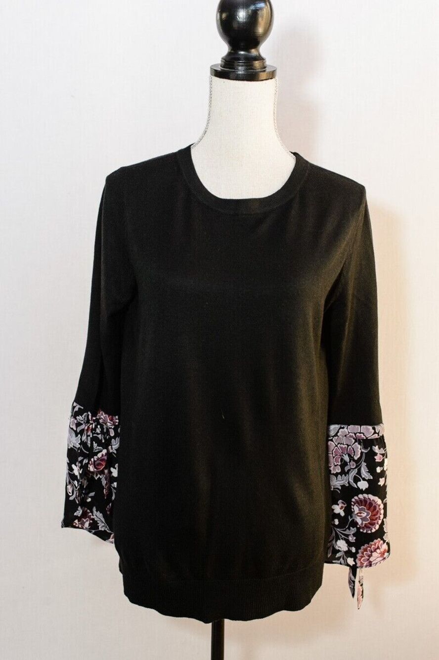 LOFT black sweater‎ Blouse floral sleeve details M whismygoth witchy